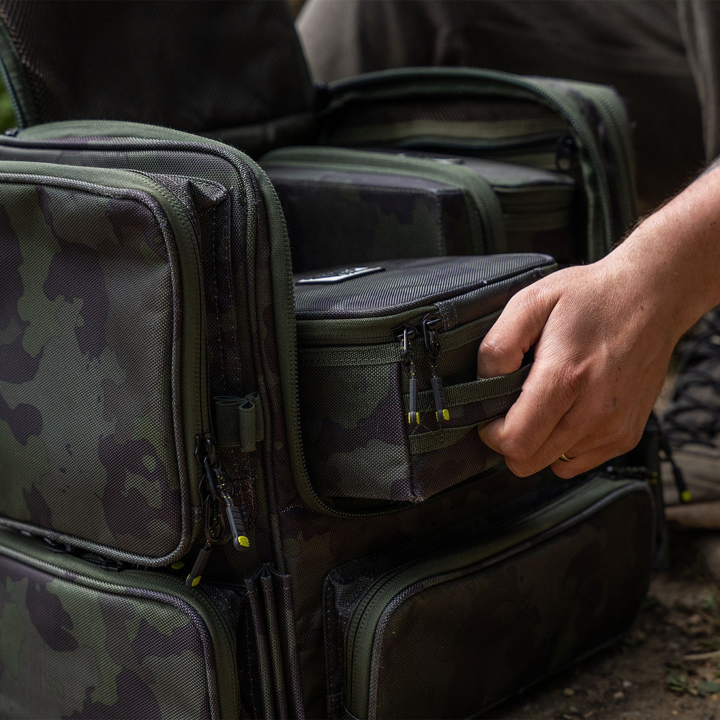 Ruggage 40 Litre Rucksack & Accessory Case Bundle