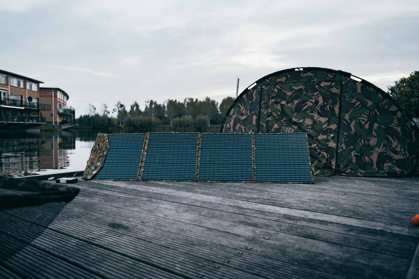 Voltacase Folding Solar charger 200W