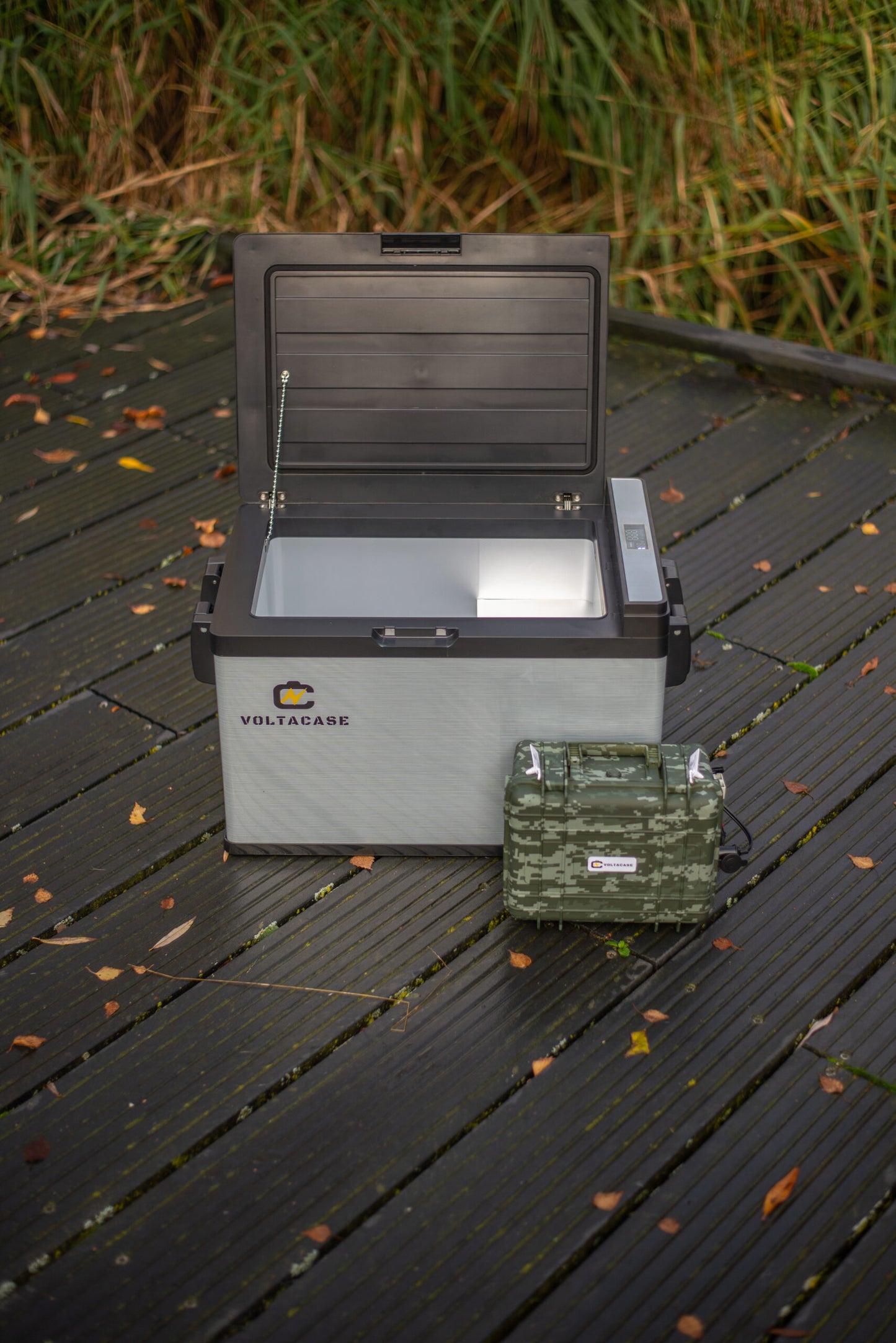 Voltacase electric cool box 30L