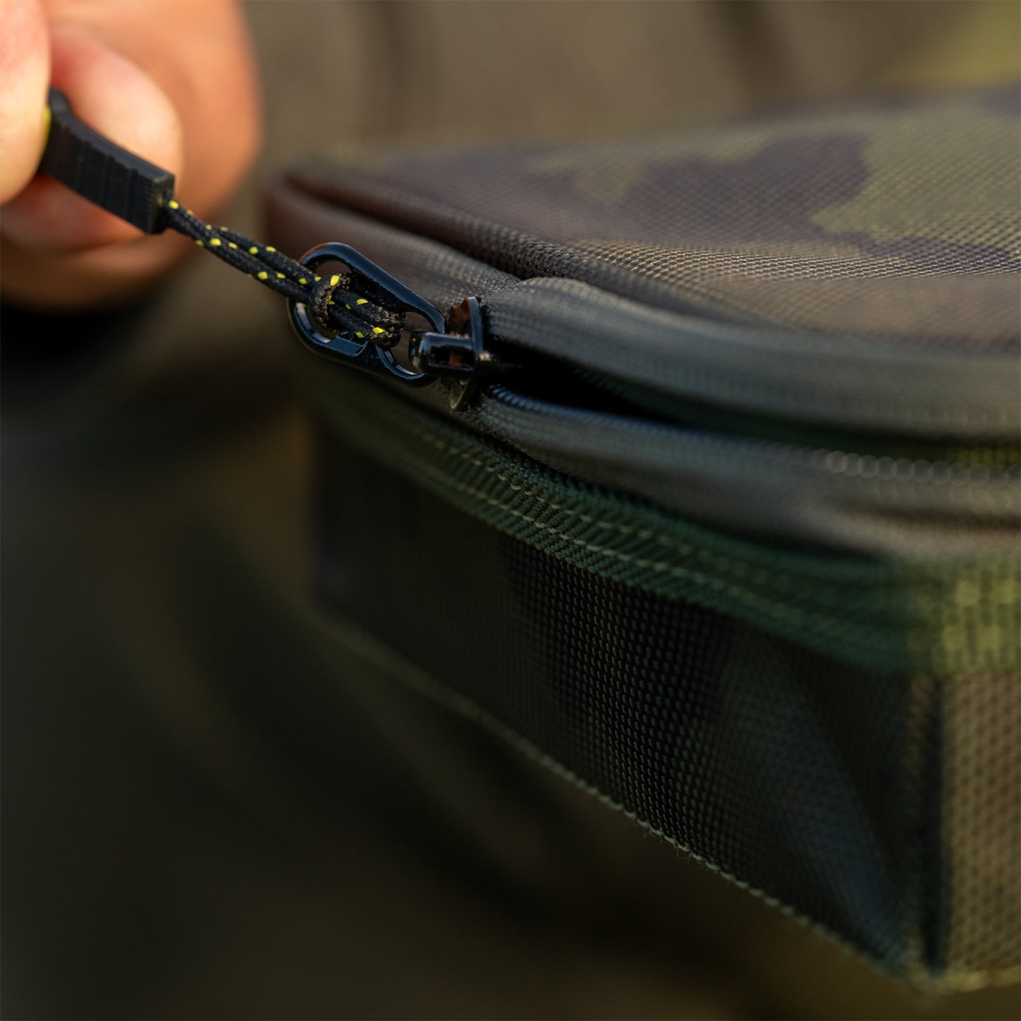 Ruggage Compact Scales Pouch